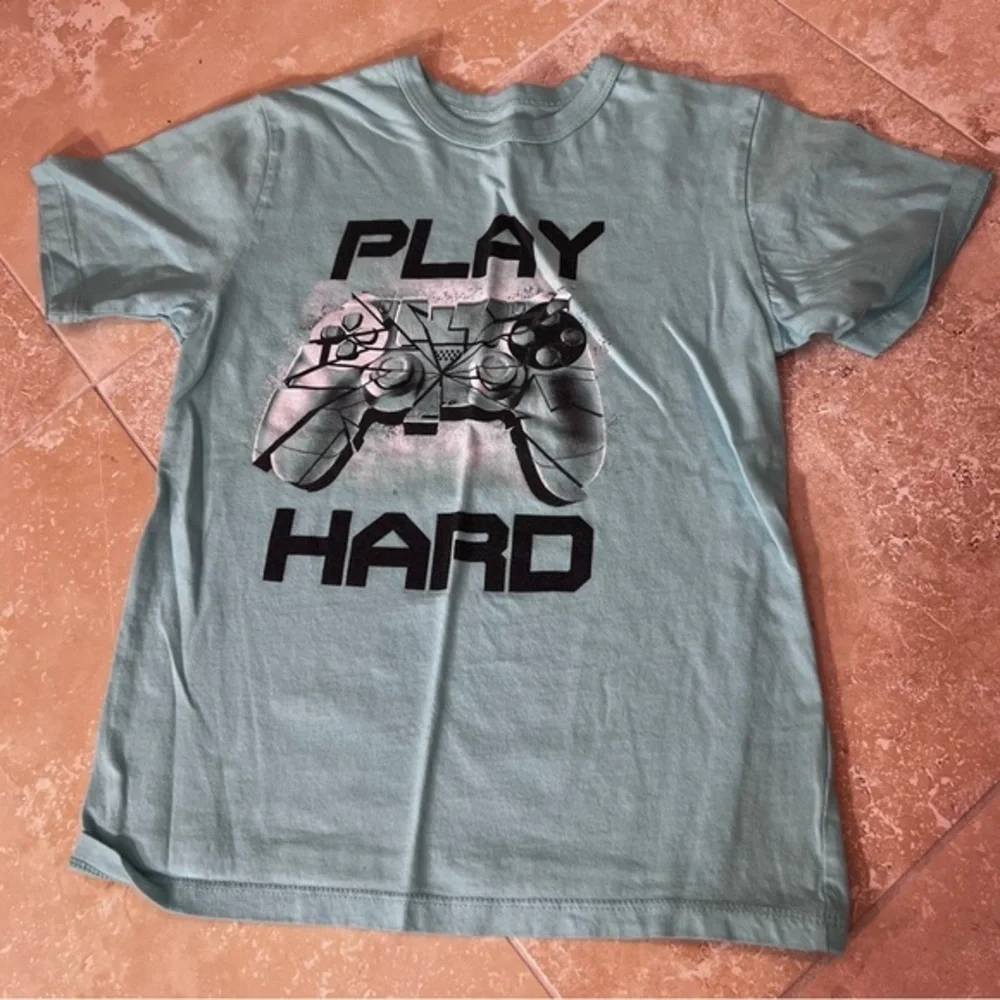 T-shirt​​​